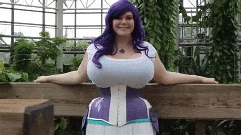 big tits bouncing gif|Relevance Big Bouncing Natural Boobs Gifs